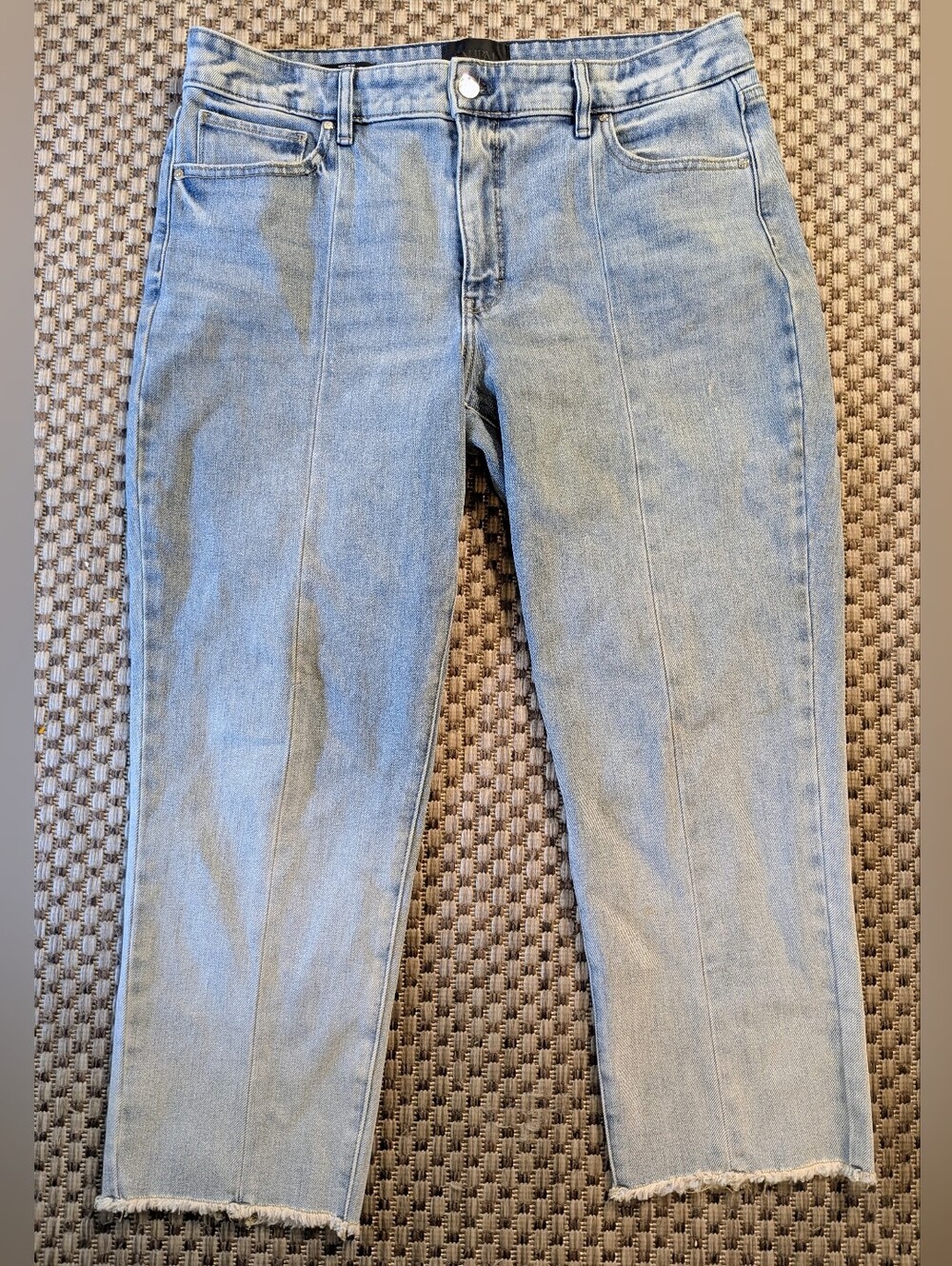 NYDJ High Rise Straight Light Wash Raw Hem Stretchy Jeans size 12S Lift Tuck